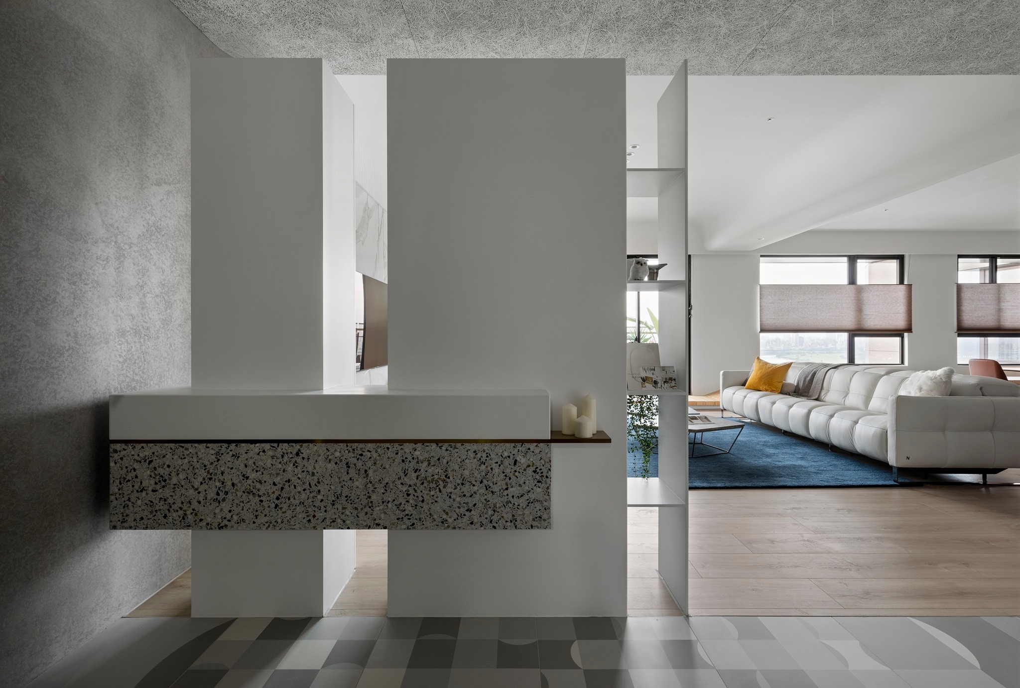 现代简约风格室内家装案例效果图-玄关 现代简约风格室内家装案例效果图-玄关