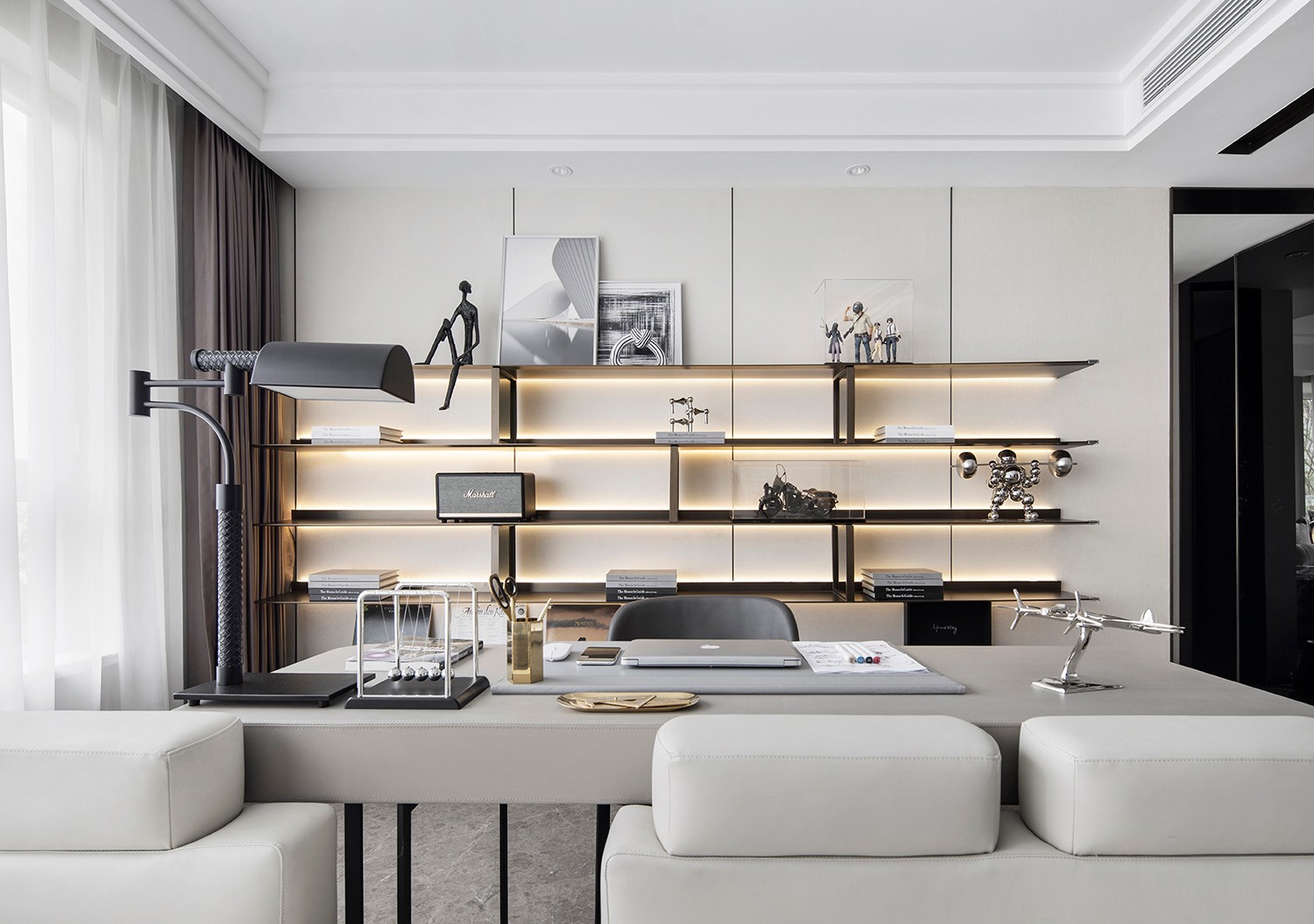 现代轻奢风格家装设计室内装修效果图-书桌 现代轻奢风格家装设计室内装修效果图-书桌